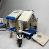 Lego City Police Mobile Command Center 60139